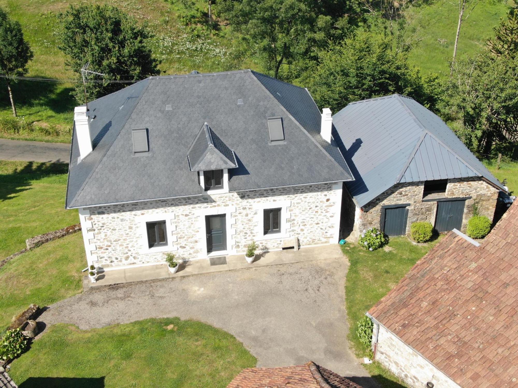 Maison Dans Ancien Corps De Ferme 4 A 6 Personnes Saint-Clement  Exteriör bild